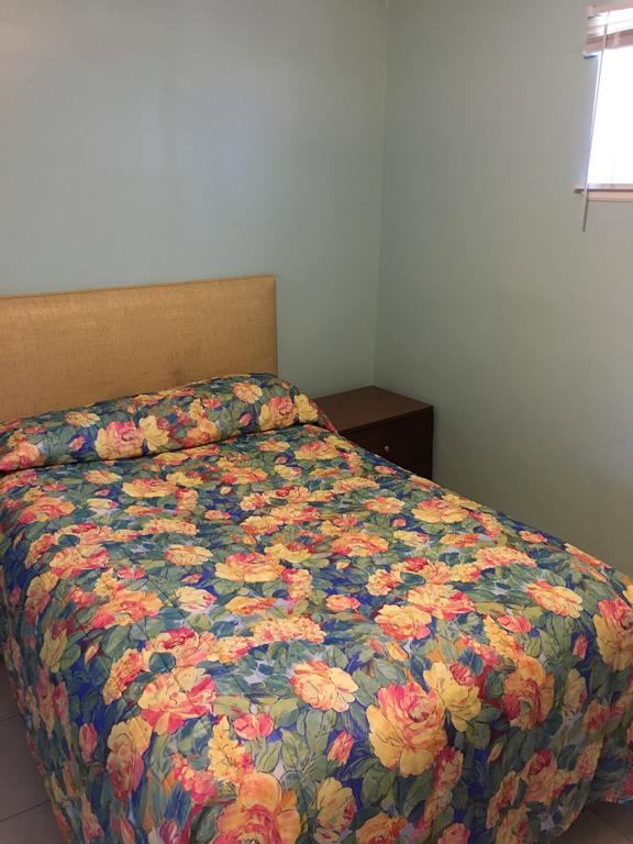 Calypso Motor Inn Myrtle Beach Buitenkant foto