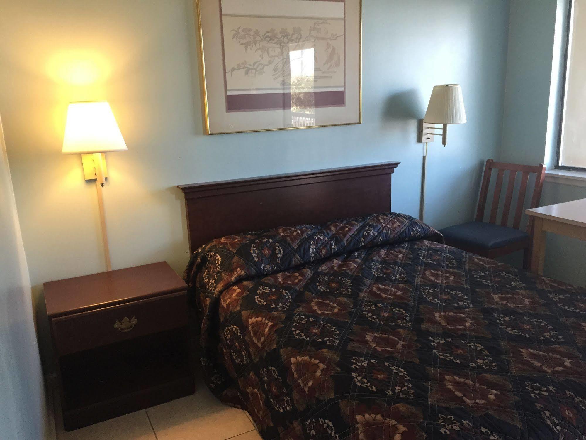 Calypso Motor Inn Myrtle Beach Buitenkant foto